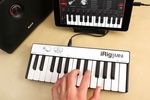 iRig Keys Mini billentyűzet IK Multimedia