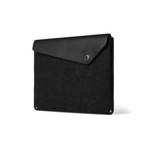 SL101BK MacBook  Sleeve Mujjo