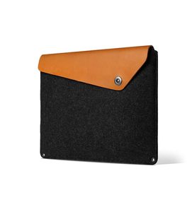 SL105TN MacBook  Sleeve Mujjo